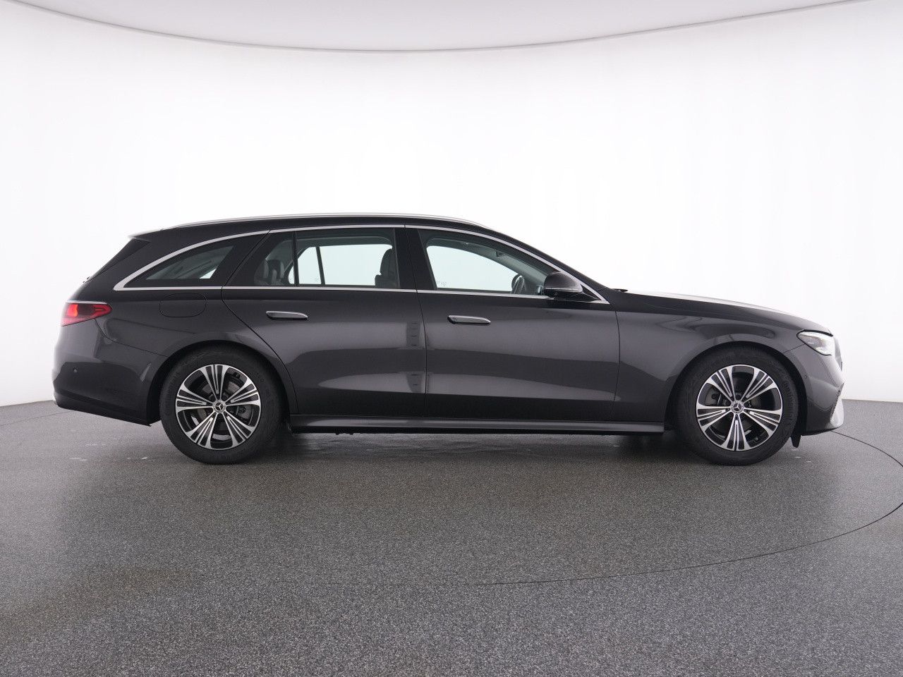 Mercedes-Benz E-Klasse – Bild 11