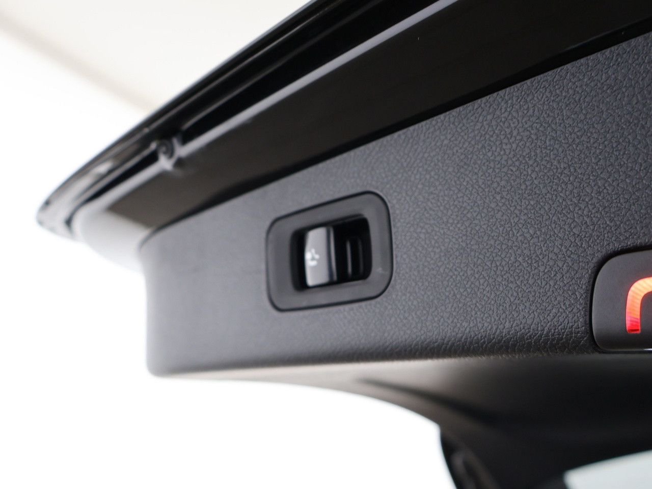 Mercedes-Benz E-Klasse – Bild 22