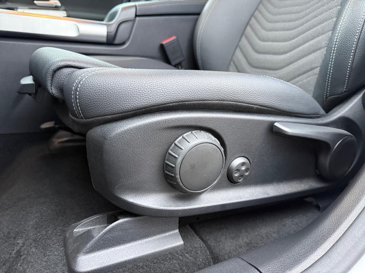 Fahrzeugbild 21 / 27