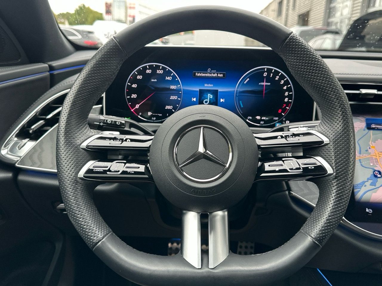 Mercedes-Benz E-Klasse – Bild 3