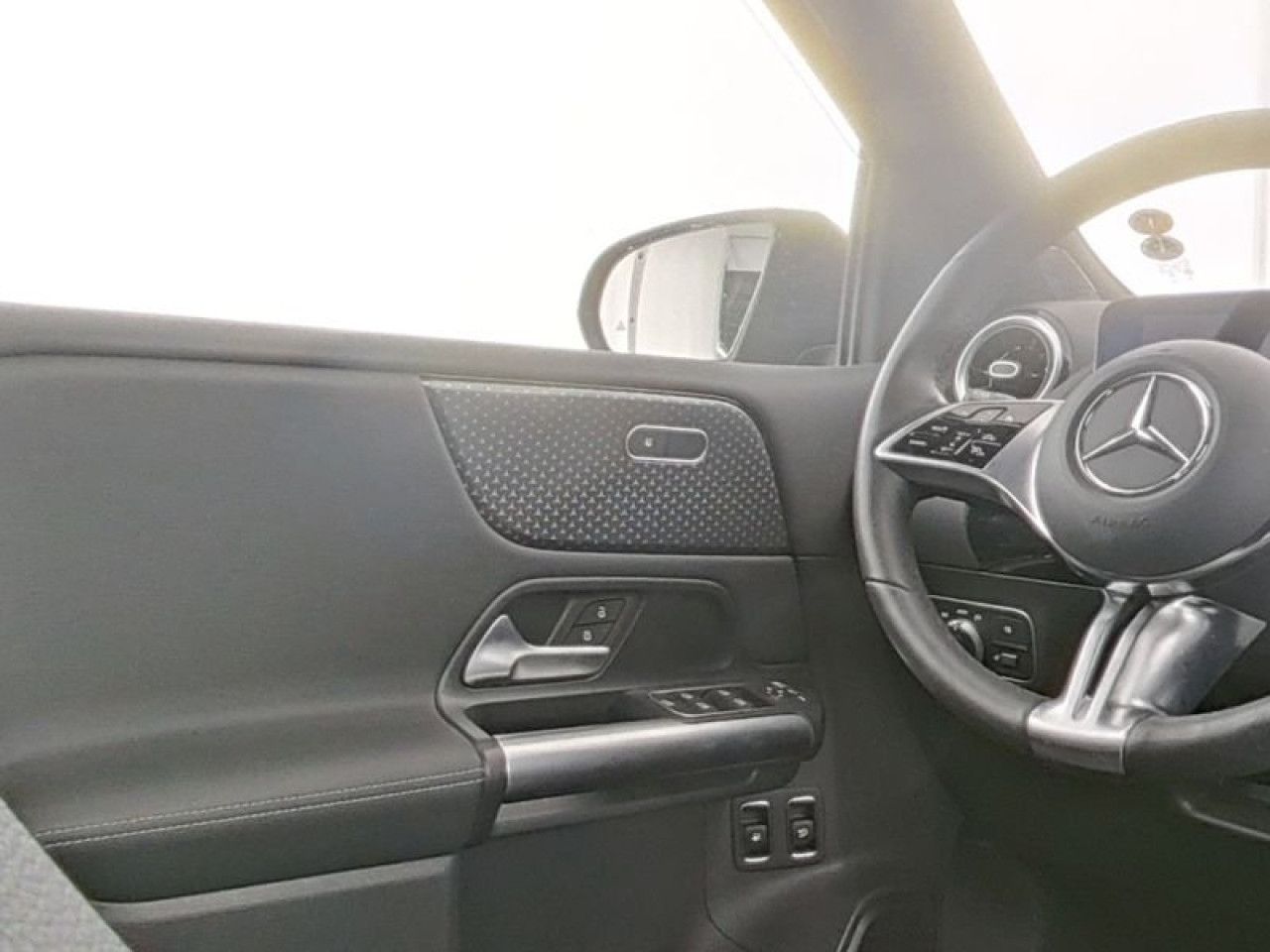 Fahrzeugbild 13 / 14