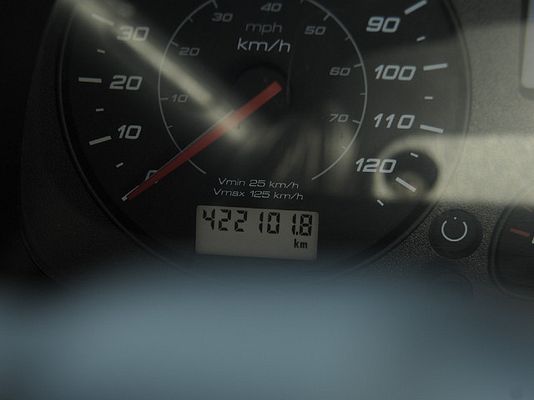 Vehicle image 5 / 7