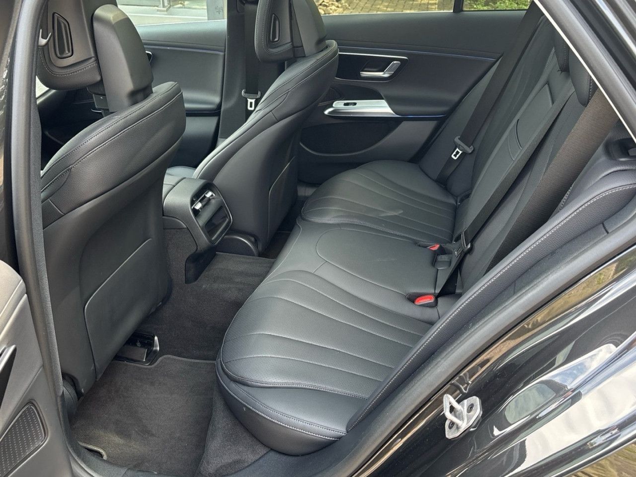 Mercedes-Benz E-Klasse – Bild 14
