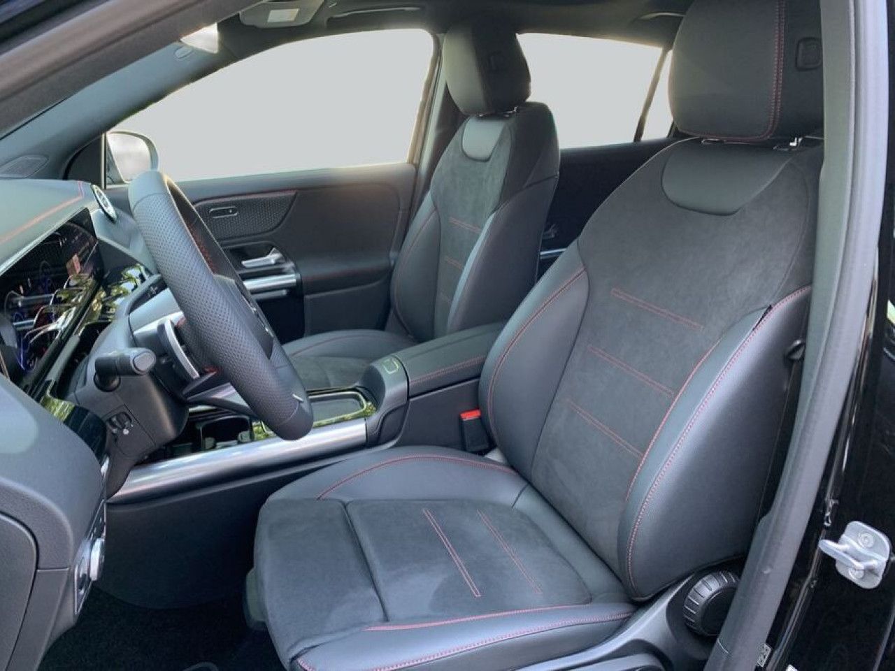 Mercedes-Benz EQA – Bild 11