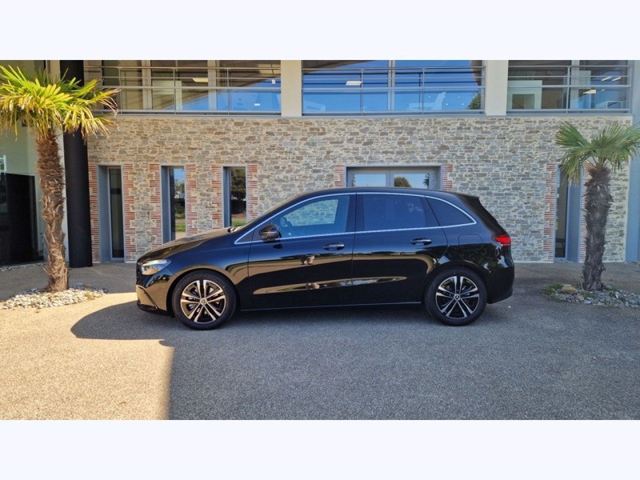 Photo du véhicule 6 / 18