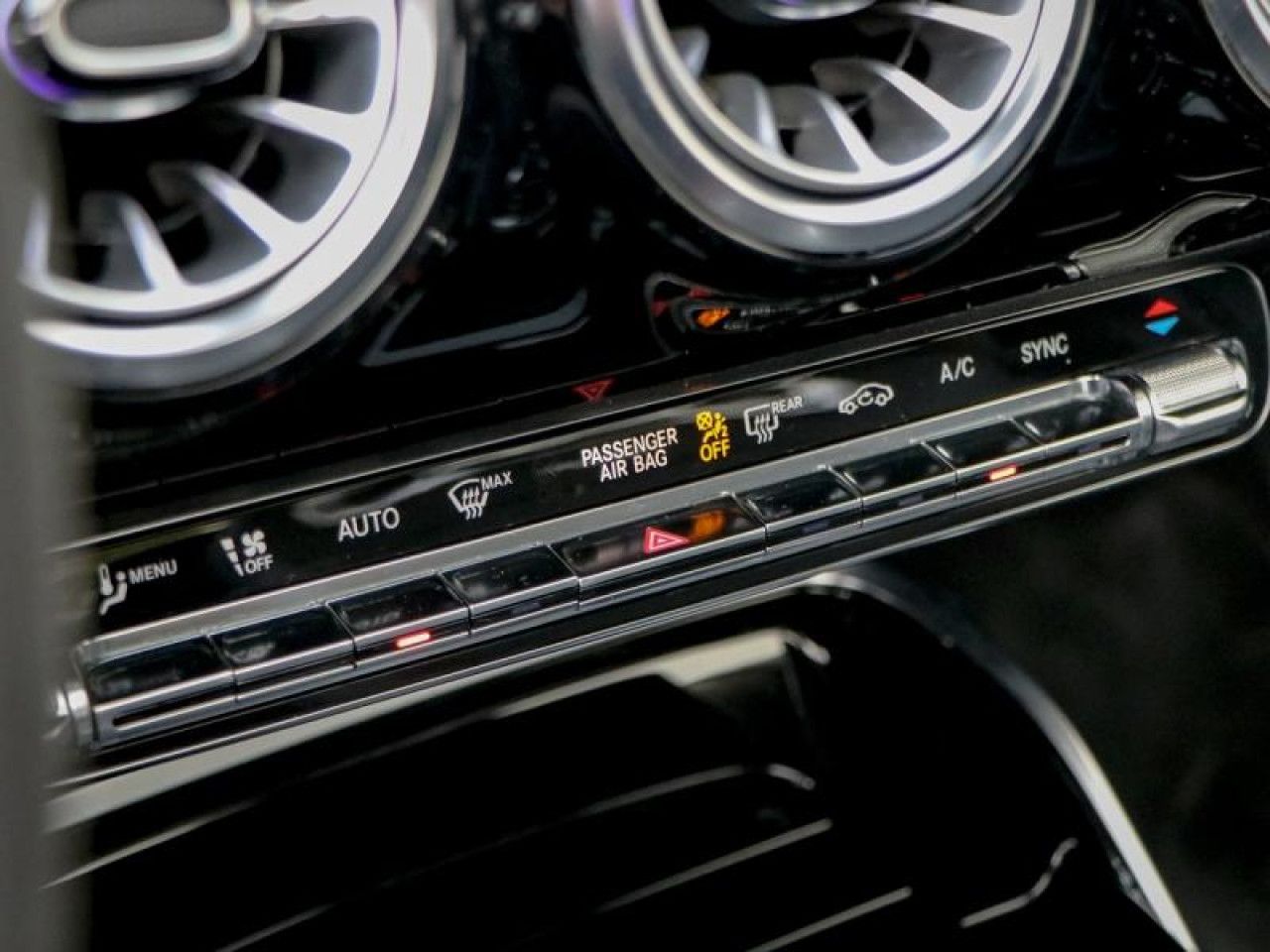 Photo du v&eacute;hicule 15 / 18