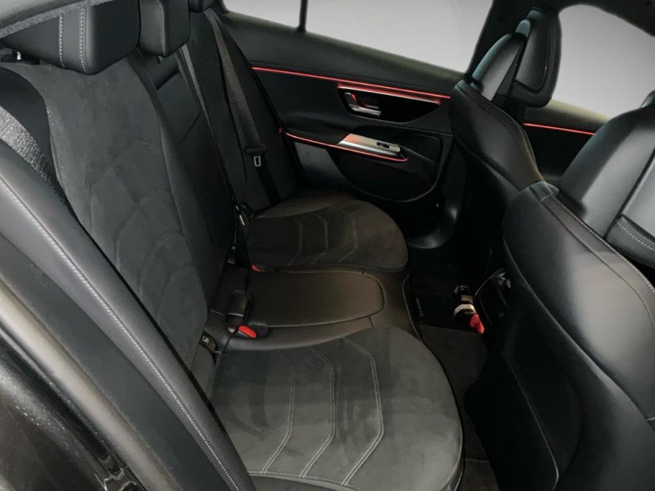 Mercedes-Benz E-Klasse – Bild 11