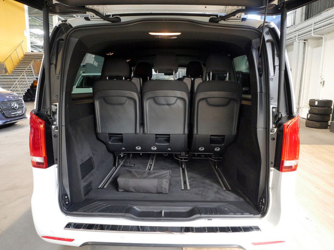 Mercedes-Benz EQV – Bild 11