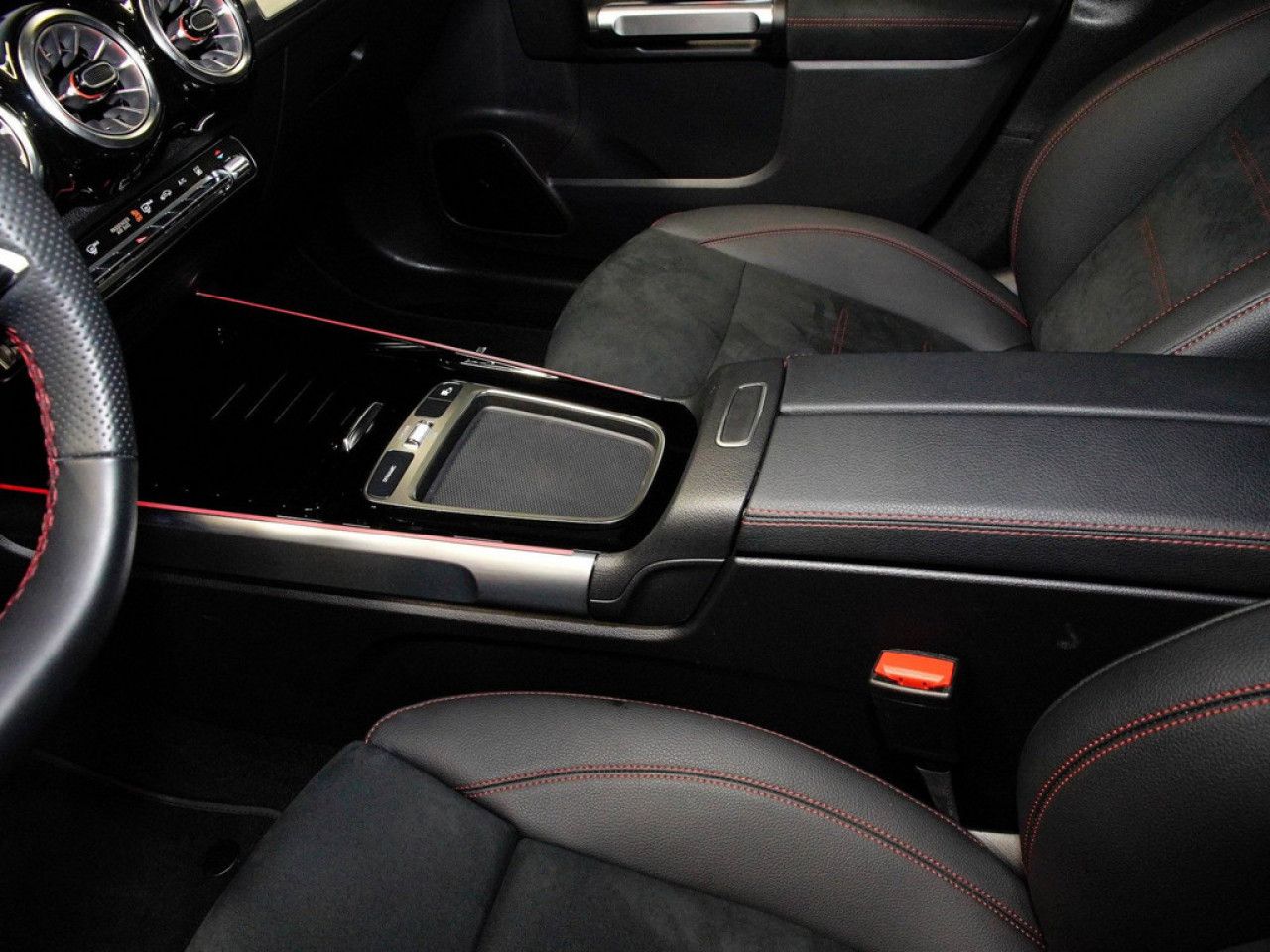Mercedes-Benz EQB – Bild 16