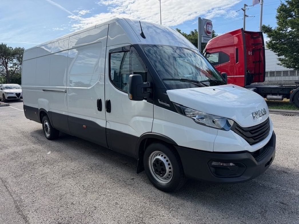 IVECO | Daily 35S16