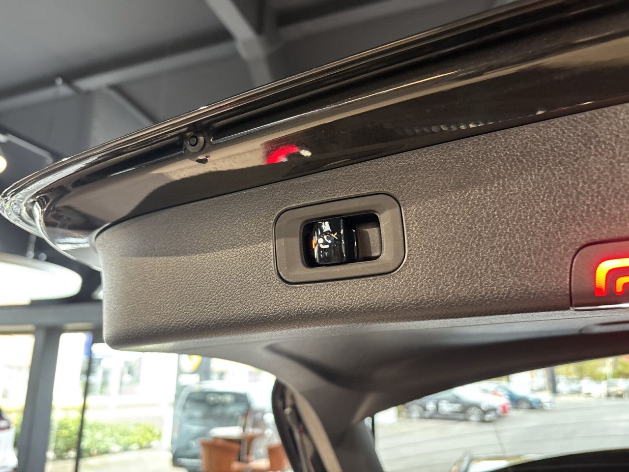 Mercedes-Benz E-Klasse – Bild 15