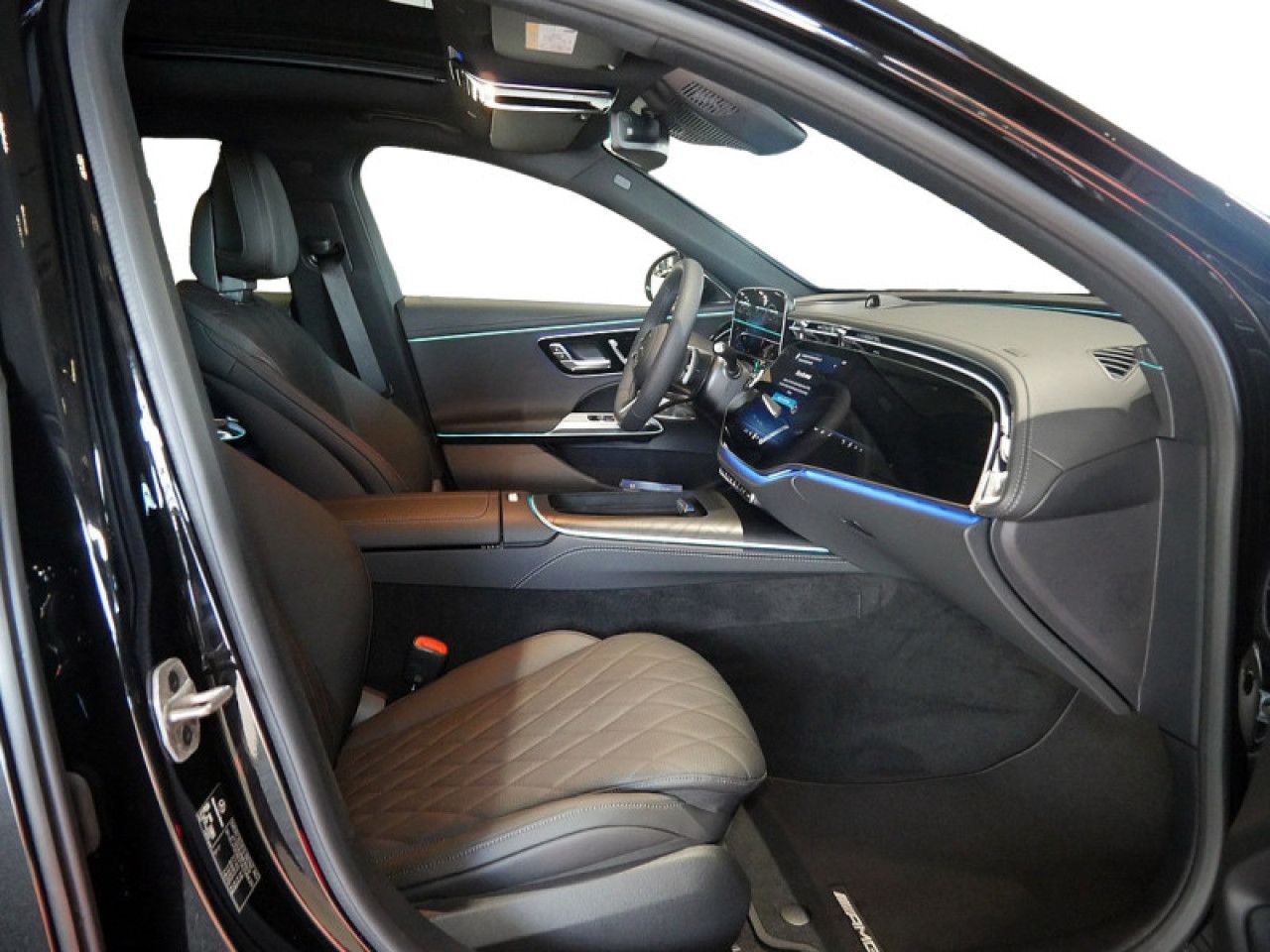 Mercedes-Benz E-Klasse – Bild 5