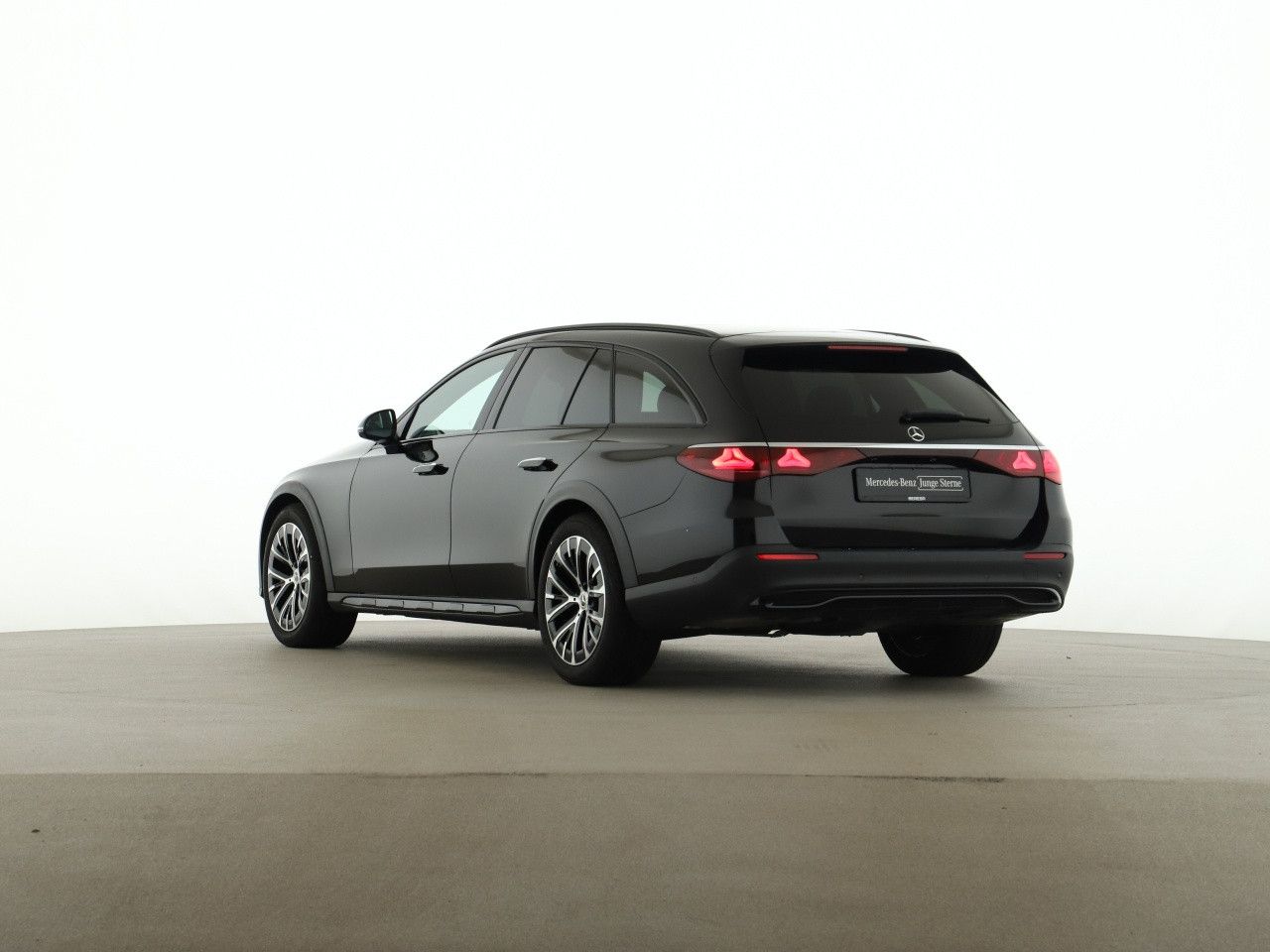Mercedes-Benz E-Klasse – Bild 4