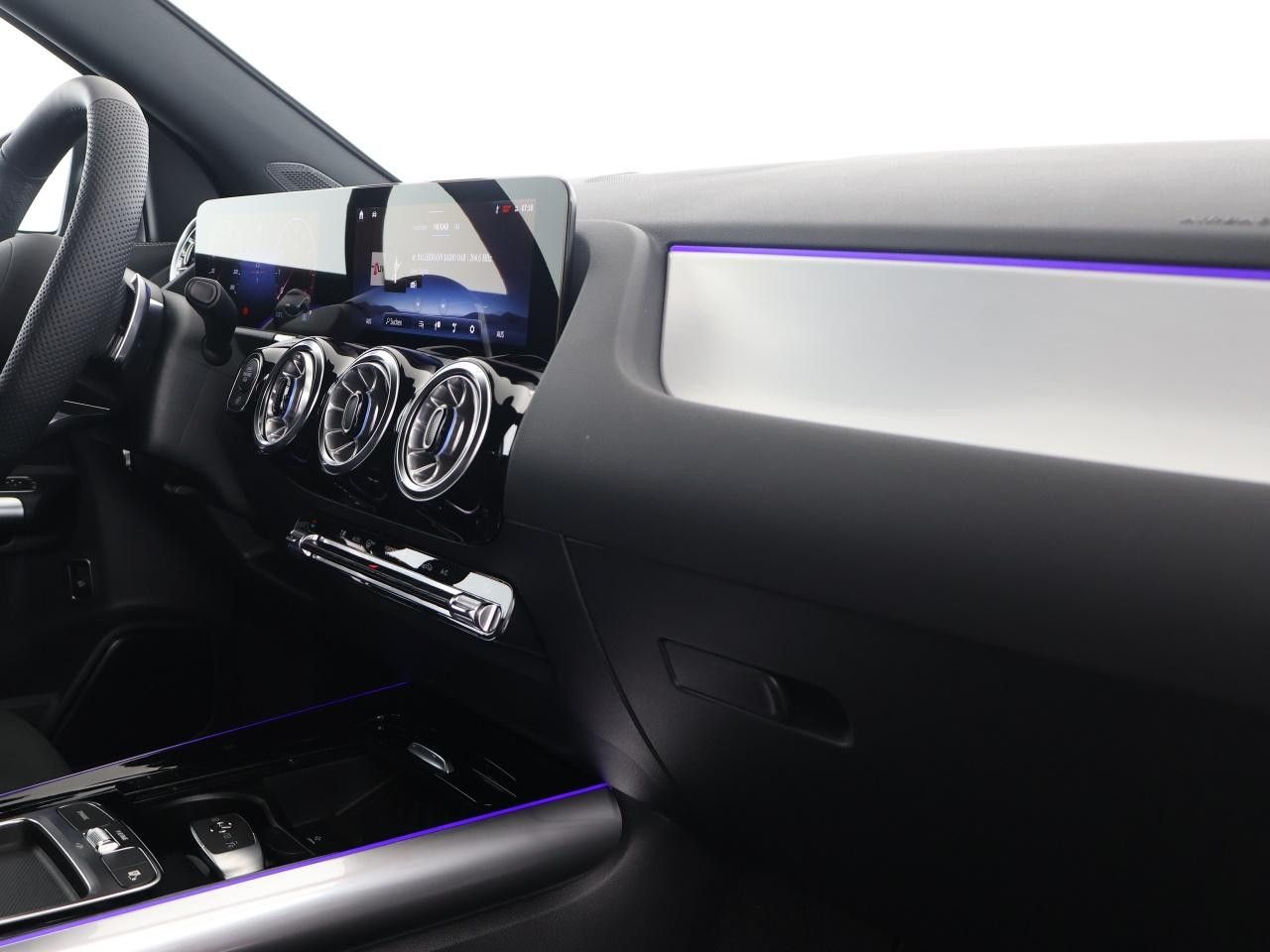 Mercedes-Benz GLA – Bild 17