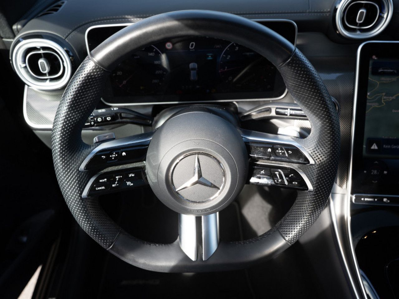 Mercedes-Benz GLC – Bild 9