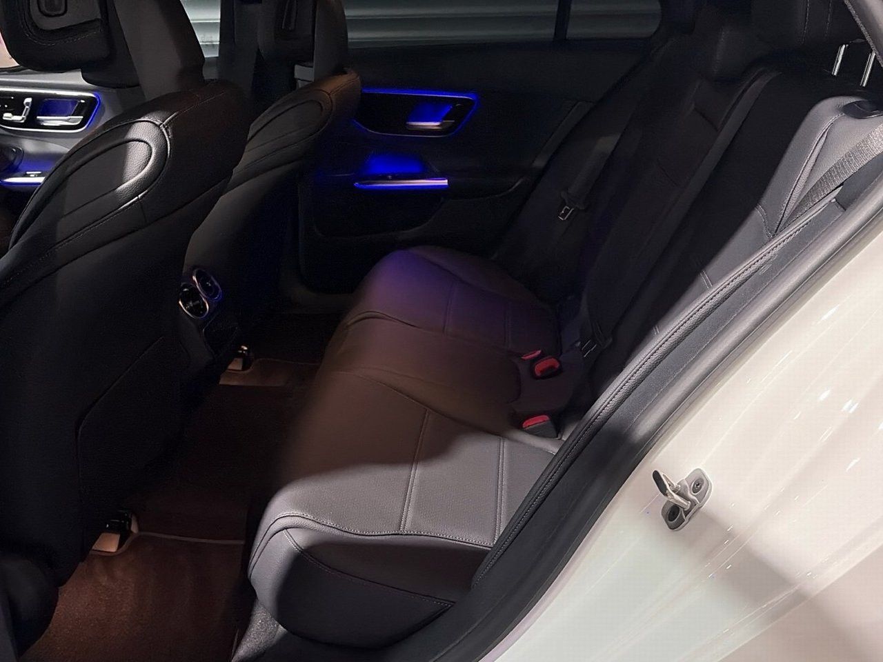 Mercedes-Benz C-Klasse – Bild 13