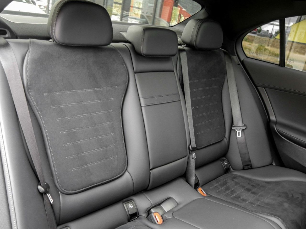 Mercedes-Benz C-Klasse – Bild 4