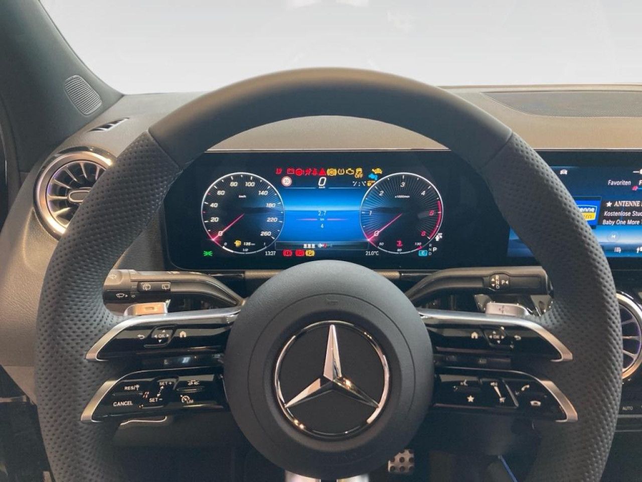 Mercedes-Benz GLA – Bild 11