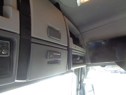 Vehicle image 18 / 20