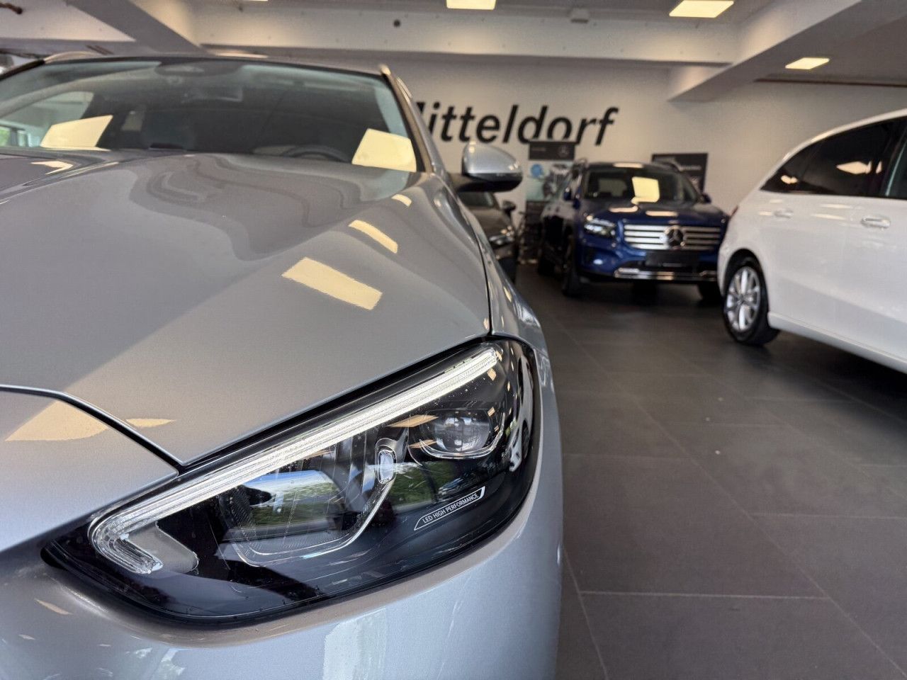 Mercedes-Benz C-Klasse – Bild 16