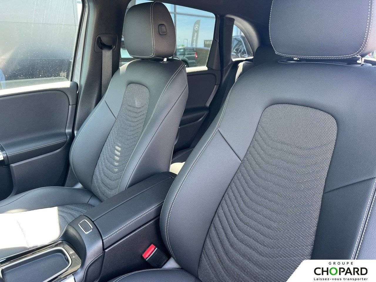 Photo du v&eacute;hicule 11 / 18