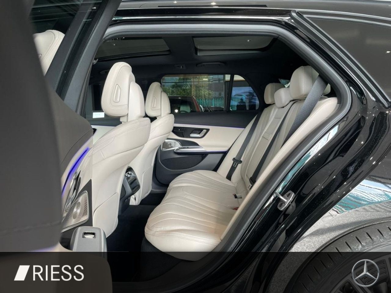 Mercedes-Benz E-Klasse – Bild 4
