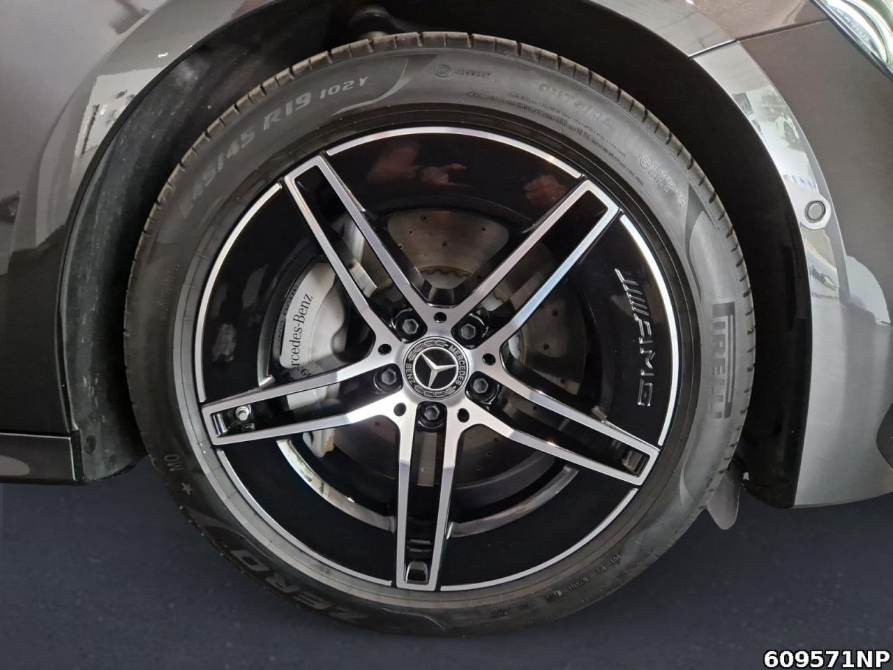 Mercedes-Benz E-Klasse – Bild 4