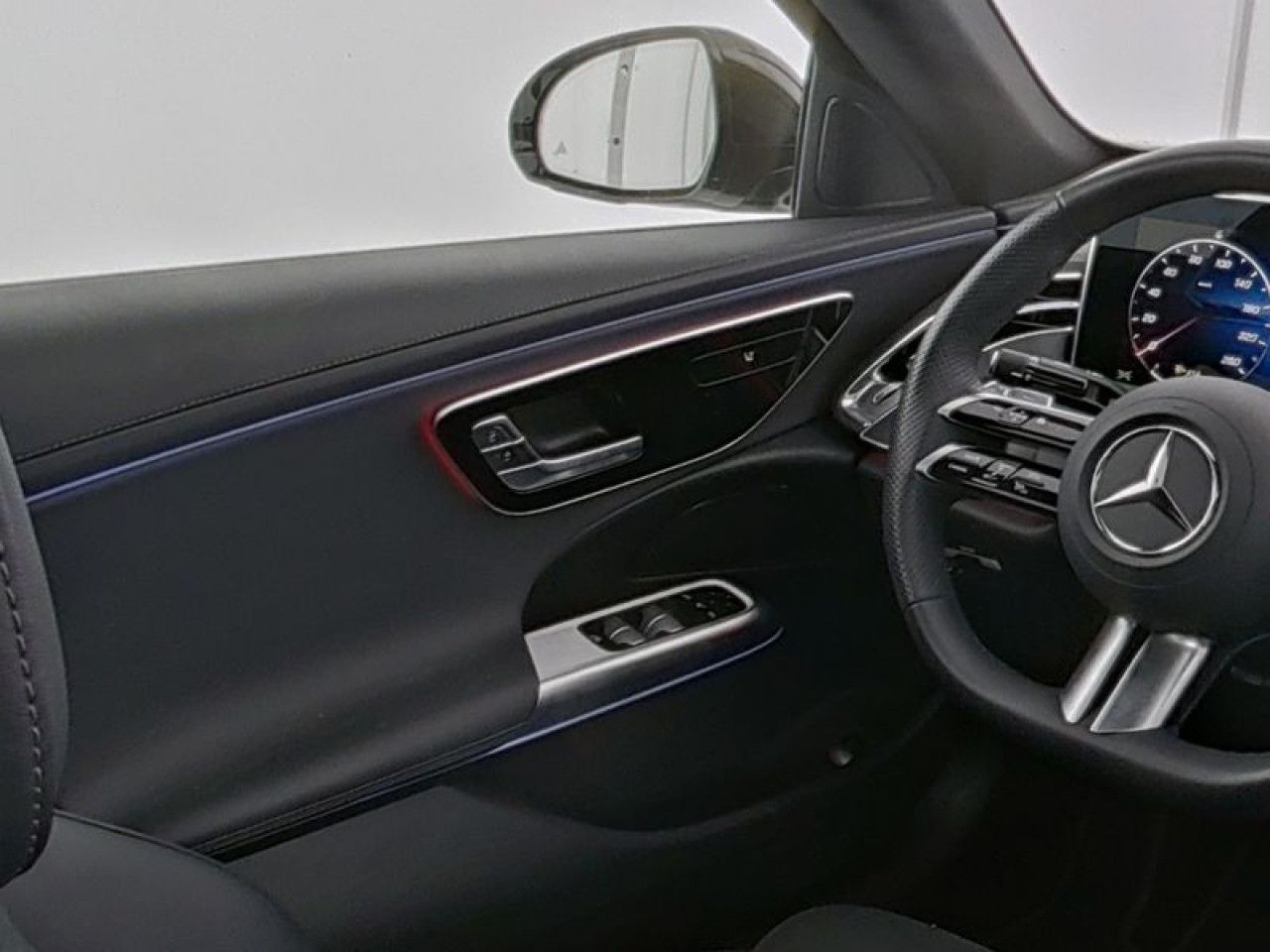 Mercedes-Benz E-Klasse – Bild 8