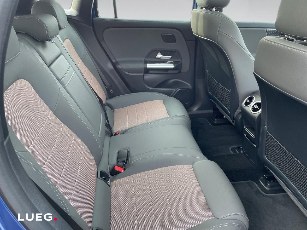 Fahrzeugbild 12 / 18