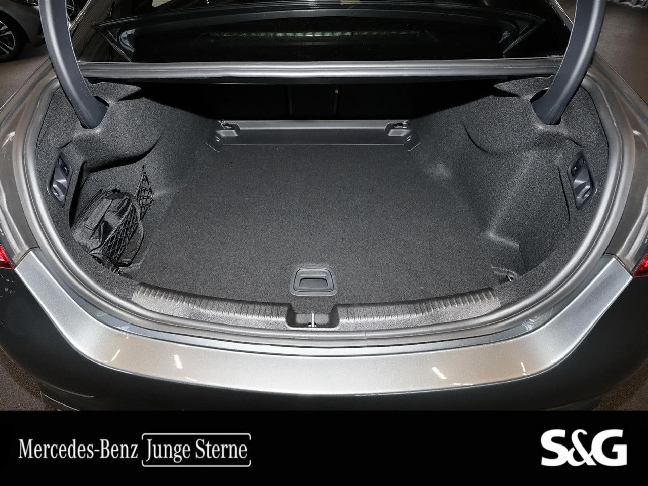 Mercedes-Benz C-Klasse – Bild 22