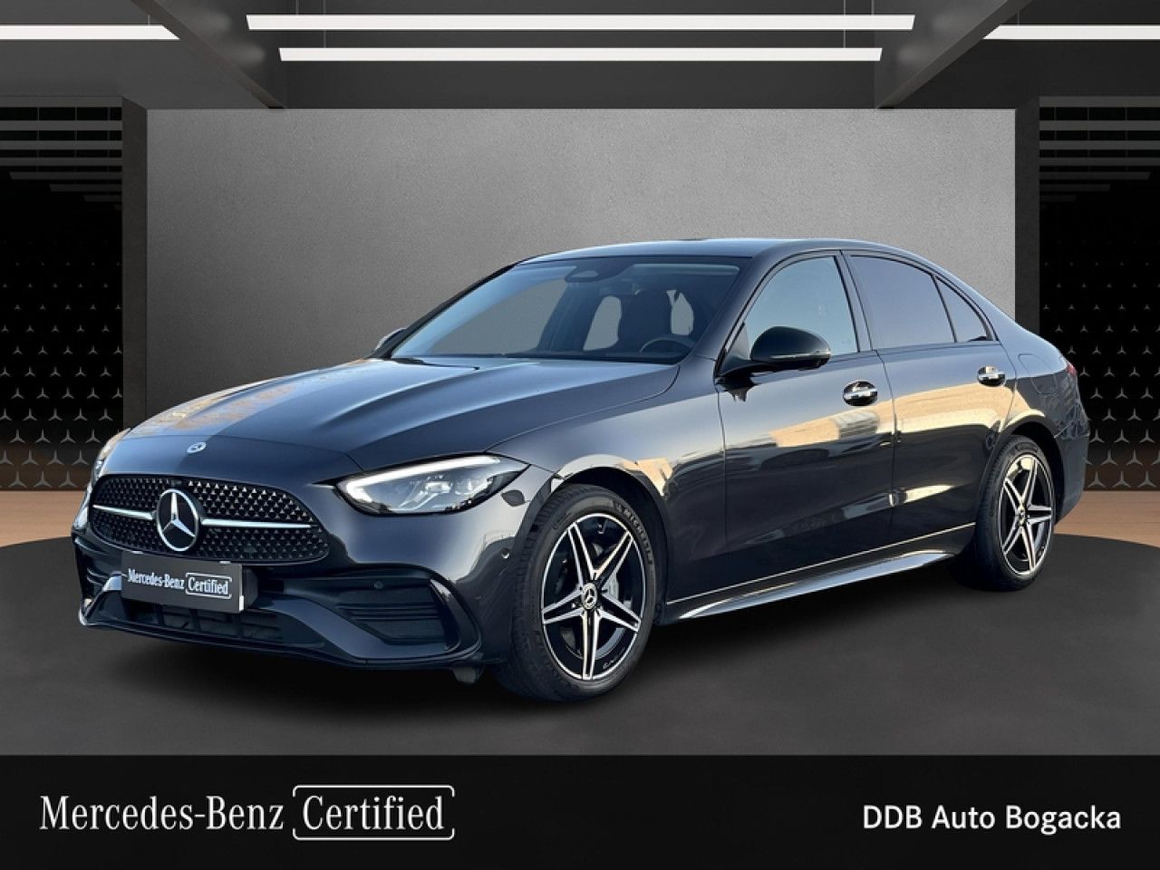 Zdjęcie pojazdu 1 / 17