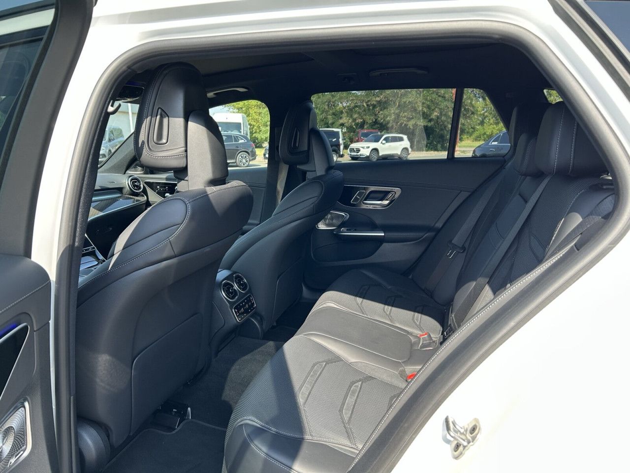 Mercedes-Benz C-Klasse – Bild 11