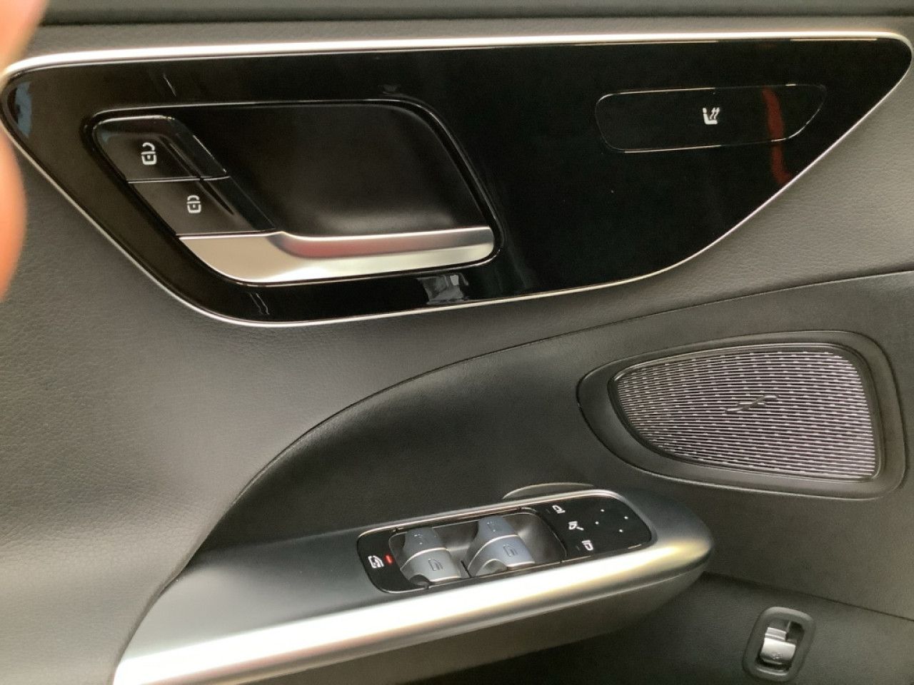 Mercedes-Benz C-Klasse – Bild 9