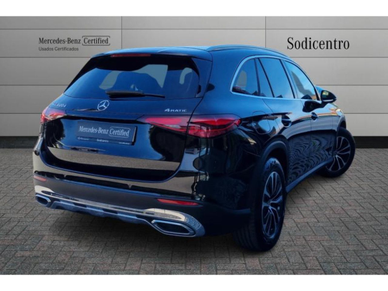 Imagem do veículo 4 / 18