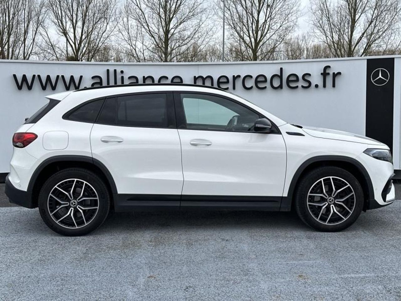 Photo du v&eacute;hicule 6 / 18