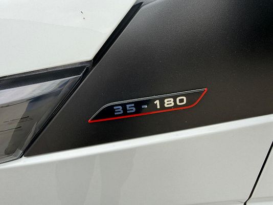 Vehicle image 19 / 19