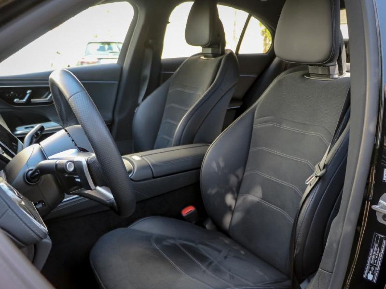 Photo du v&eacute;hicule 12 / 18