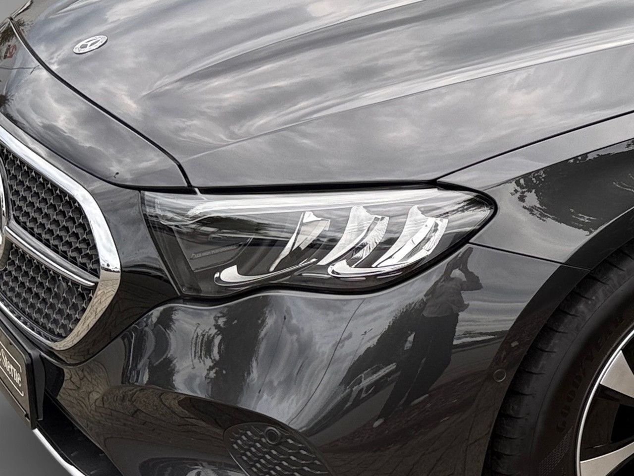 Mercedes-Benz E-Klasse – Bild 9
