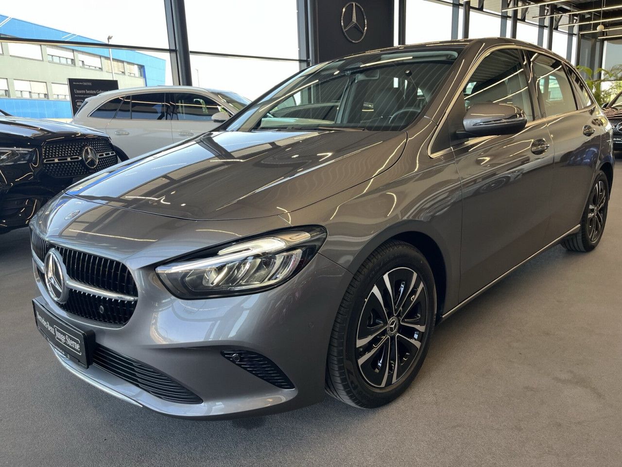 Fahrzeugbild 2 / 30