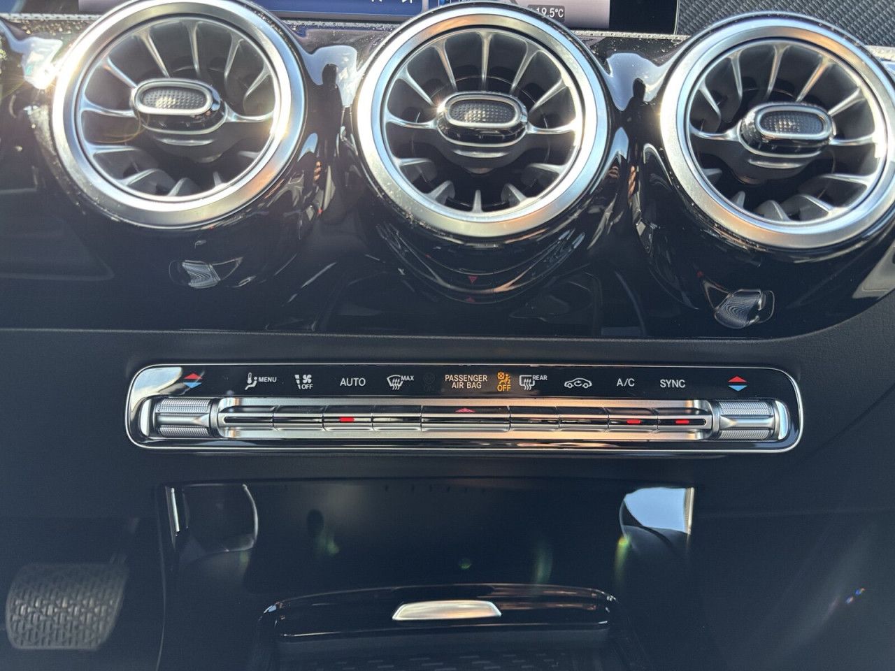 Fahrzeugbild 16 / 24