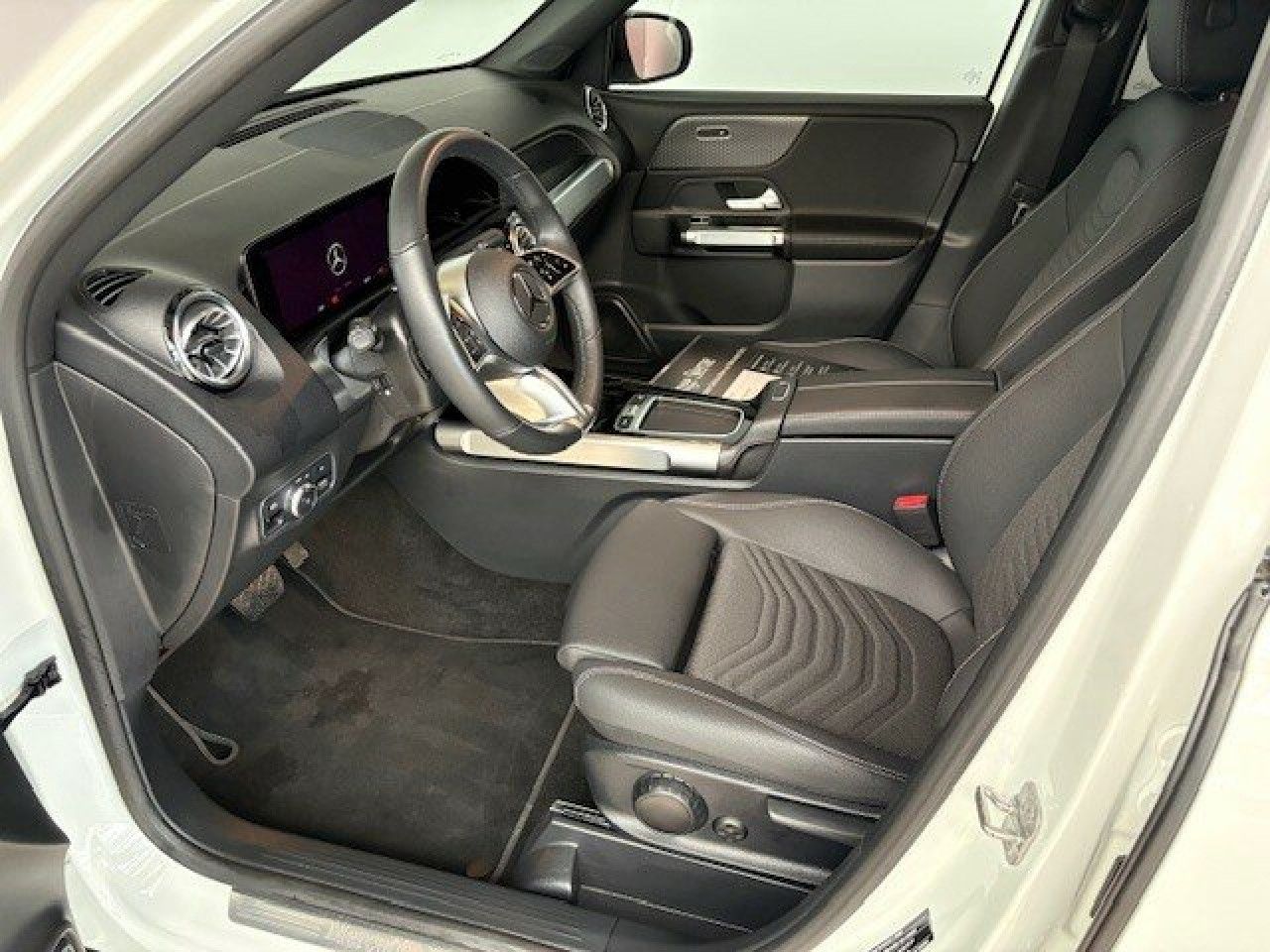 Mercedes-Benz GLB – Bild 9
