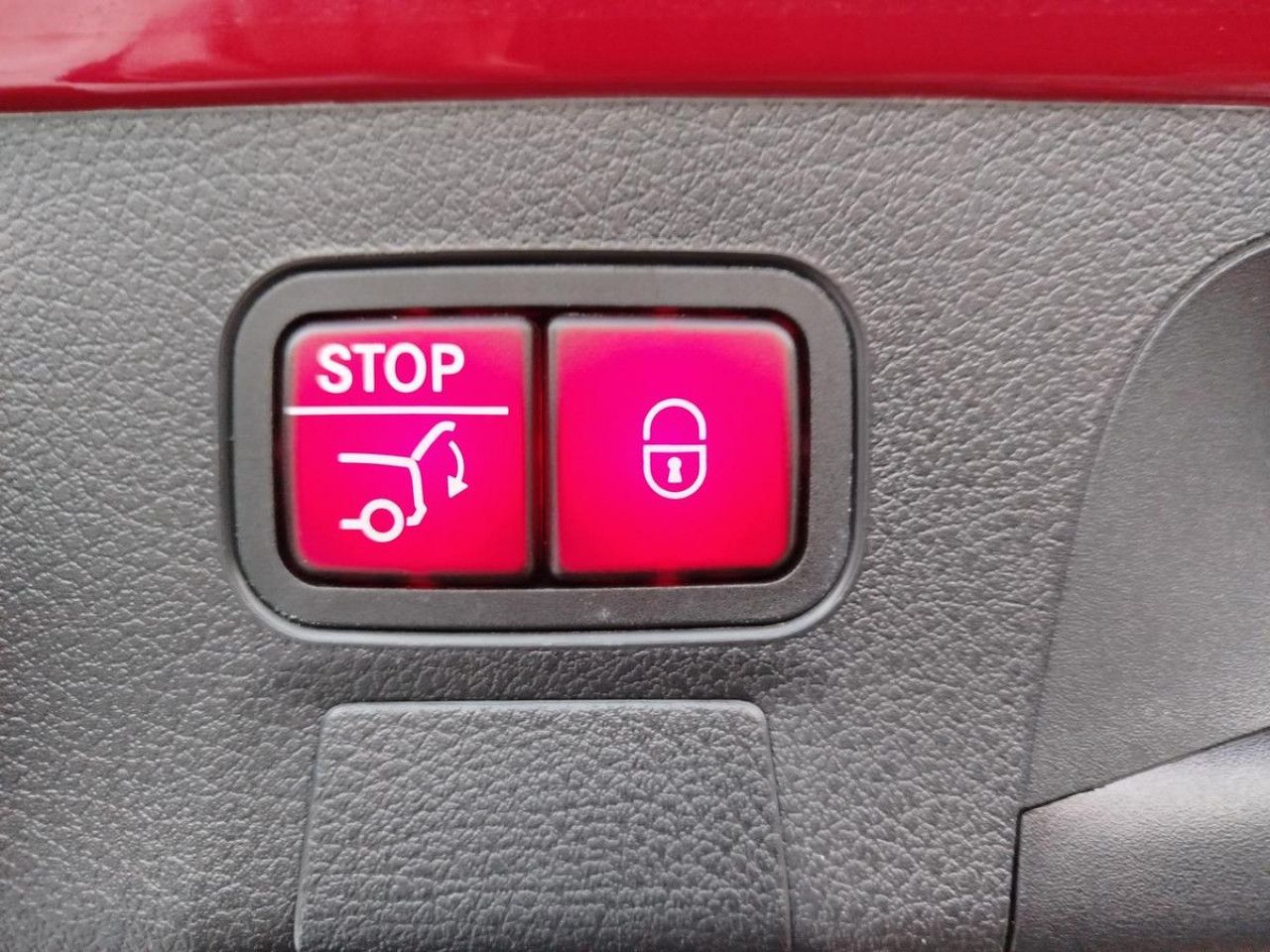 Zdjęcie pojazdu 18 / 26