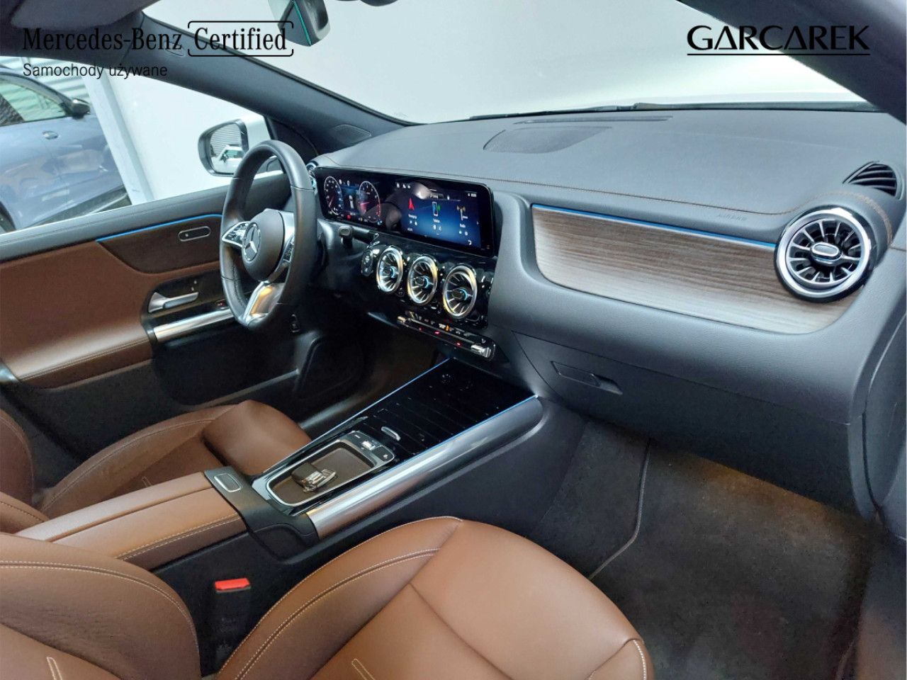 Zdjęcie pojazdu 9 / 18