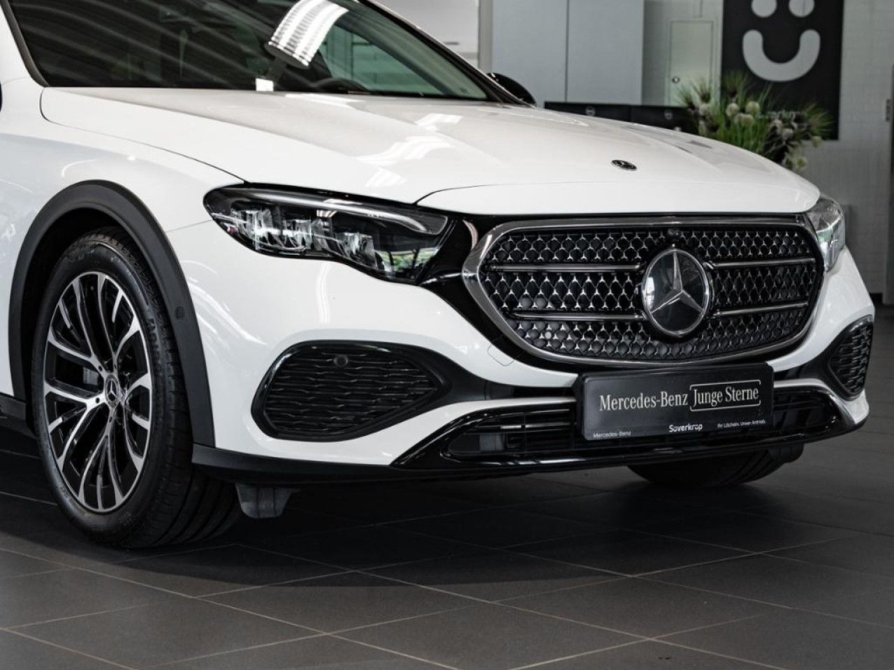 Mercedes-Benz E-Klasse – Bild 5