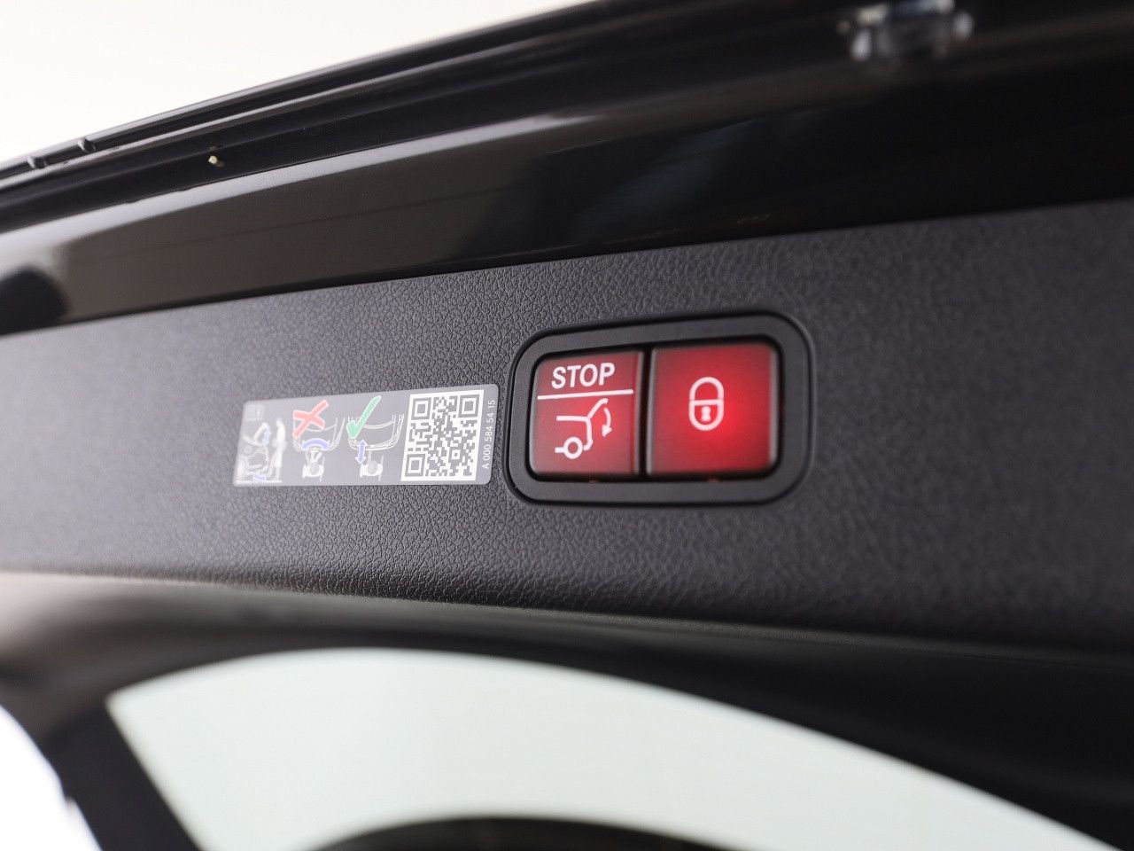Mercedes-Benz E-Klasse – Bild 20