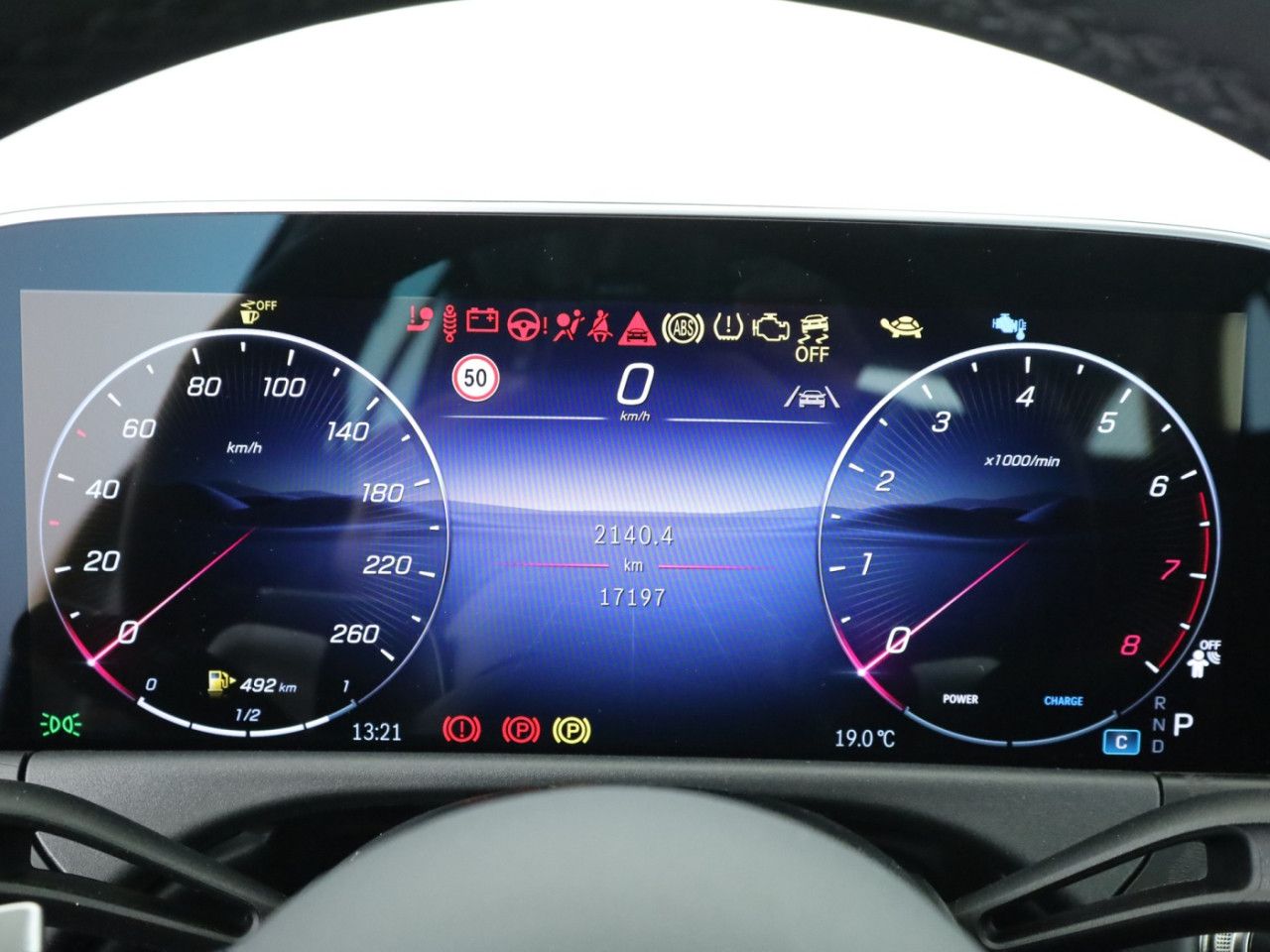 Mercedes-Benz E-Klasse – Bild 12