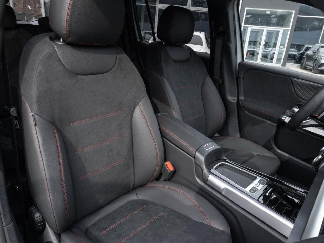 Mercedes-Benz GLB – Bild 6