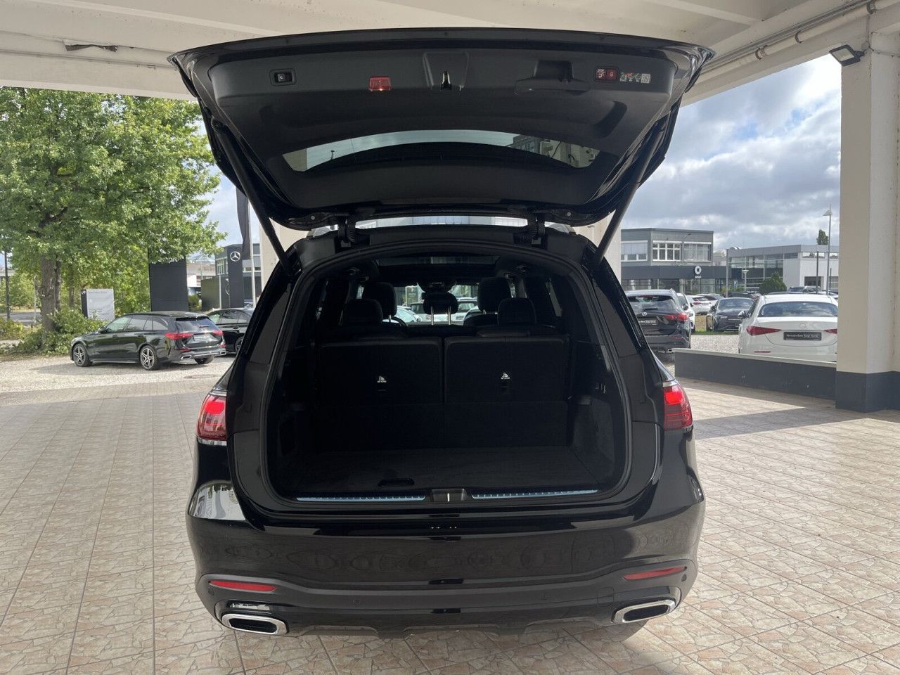 Mercedes-Benz GLS – Bild 23