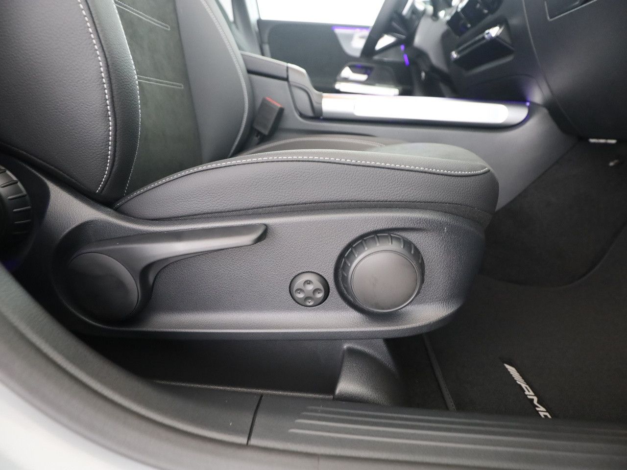 Mercedes-Benz GLB – Bild 16