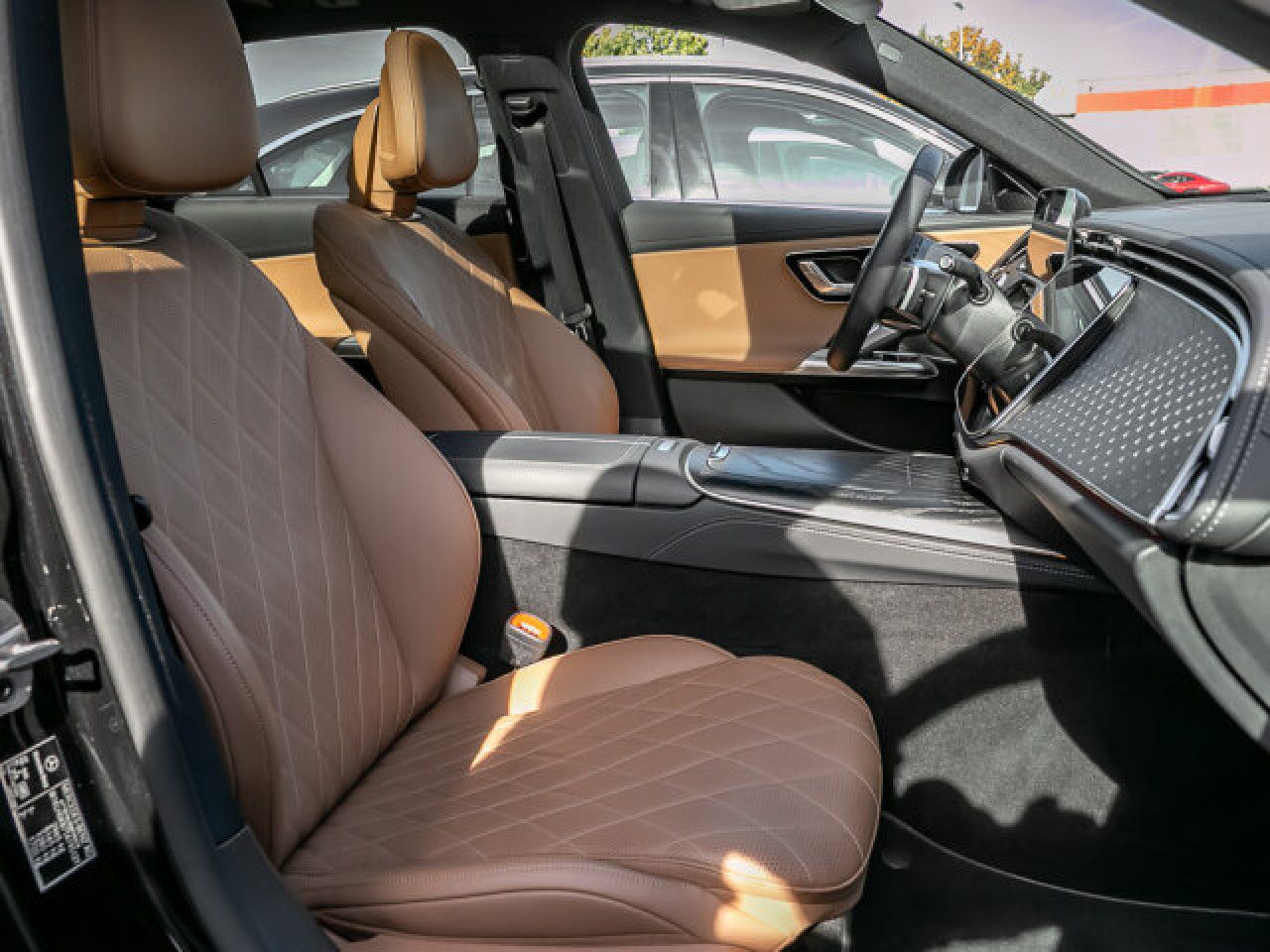 Mercedes-Benz E-Klasse – Bild 5